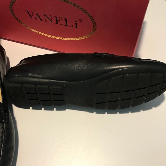 Vaneli black bogota loafers. Size 8 - Picture 5 of 5